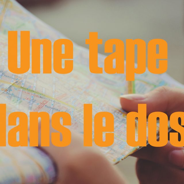 Une tape dans le dos